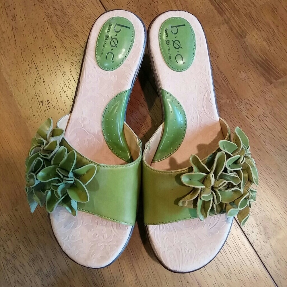 boc Green Leather Slide Wedges